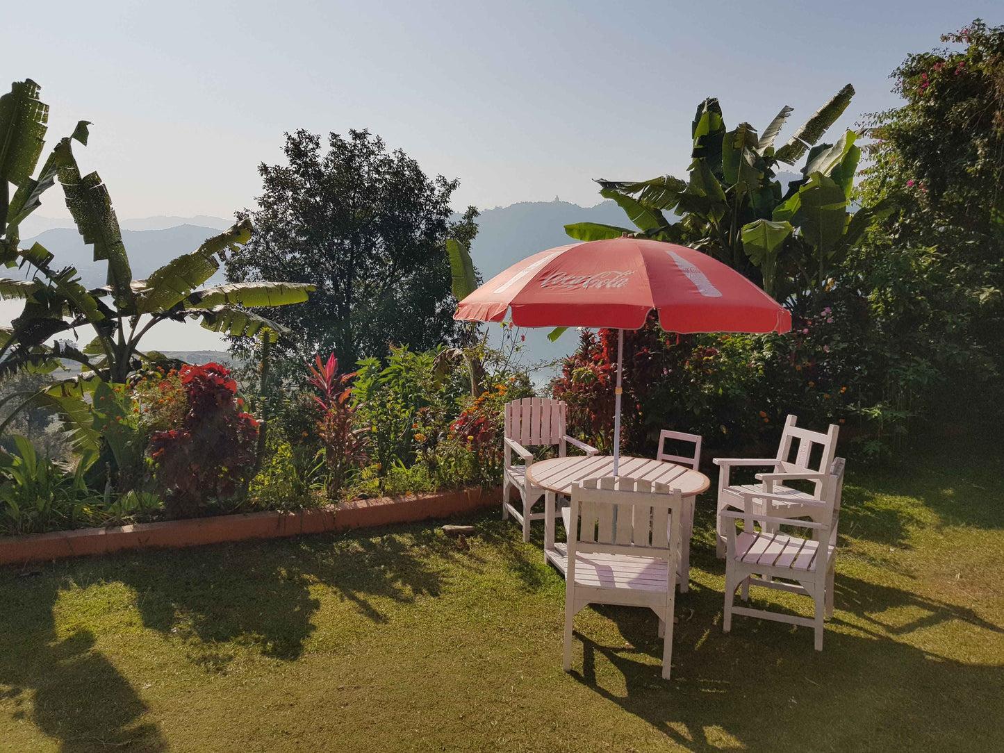 Phewa Room 2 (Standard Twin Room with Phewa Lake View) - Hidden Paradise Guest House & Retreat