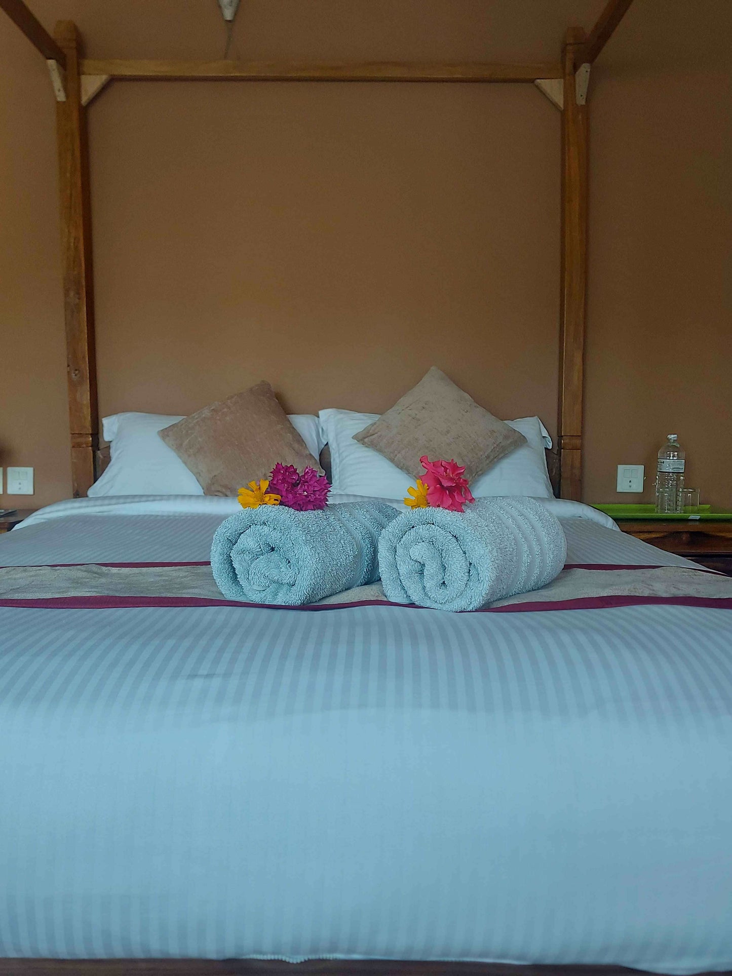 Annapurna III (Superior Double Suite with Sunrise Village View) - Hidden Paradise Guest House & Retreat