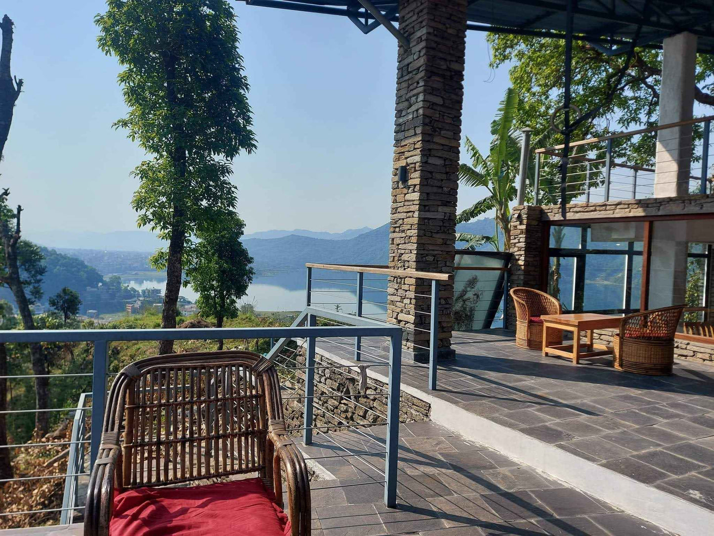 Round House Energy Room 1 (Deluxe Double Suite with Phewa Lake View - Upper Level) - Hidden Paradise Guest House & Retreat